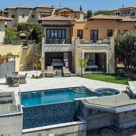 Vila 3 Bedroom Lania With Private Pool And Wonderful Sea Views, Aphrodite Hills