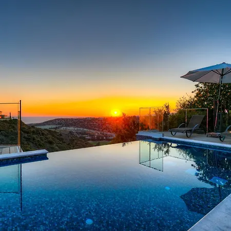 Villa 3 Bedroom Lania With Private Pool And Wonderful Sea Views, Aphrodite Hills