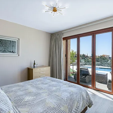 Villa 3 Bedroom Lania With Private Pool And Wonderful Sea Views, Aphrodite Hills *