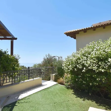 3 Bedroom Lania With Private Pool And Wonderful Sea Views, Aphrodite Hills *